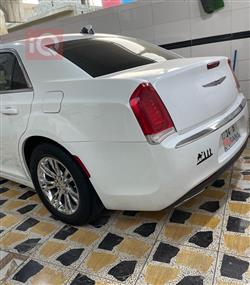 كرايسلر 300